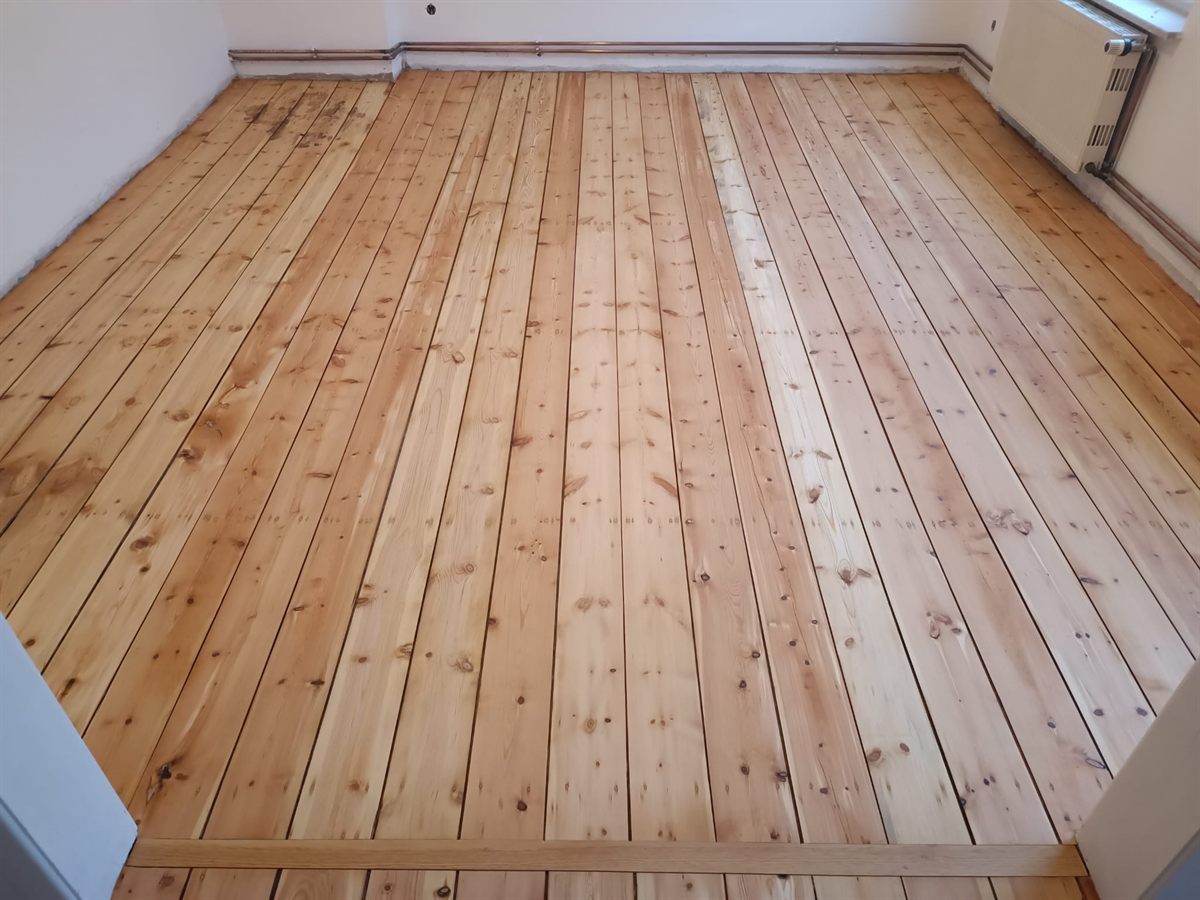 Landhausdielen in großzügigem Raum